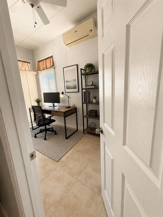 For Sale: $469,900 (3 beds, 2 baths, 1660 Square Feet)