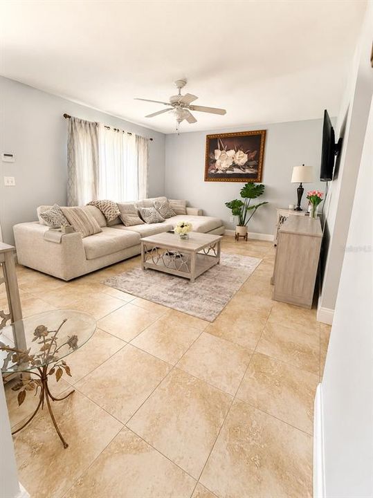 For Sale: $469,900 (3 beds, 2 baths, 1660 Square Feet)