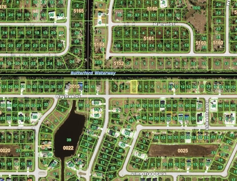 На продажу: $27,400 (0.17 acres)