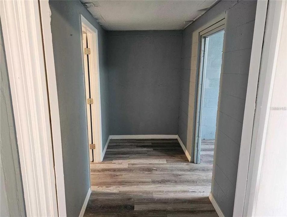 На продажу: $140,000 (3 спален, 1 ванн, 1088 Квадратных фут)