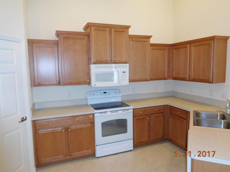 For Rent: $2,000 (2 beds, 2 baths, 1477 Square Feet)