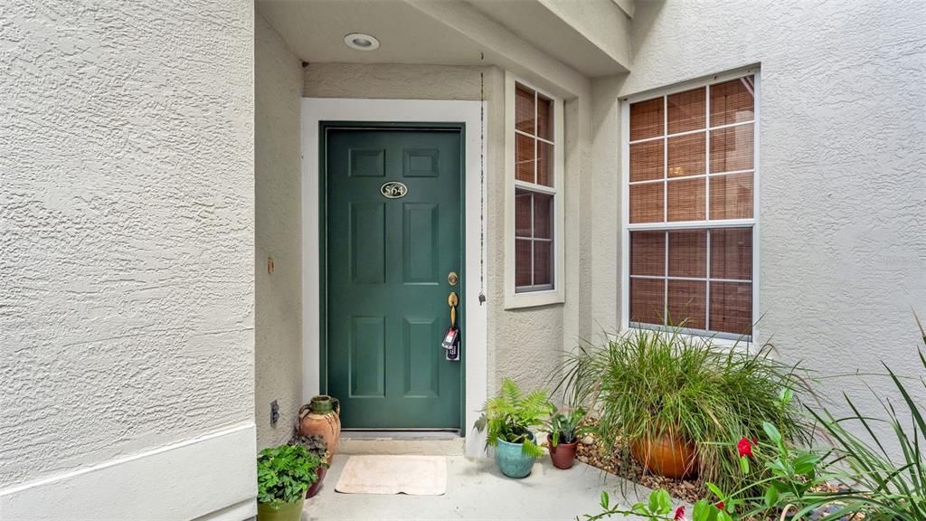 For Sale: $345,000 (2 beds, 2 baths, 1360 Square Feet)