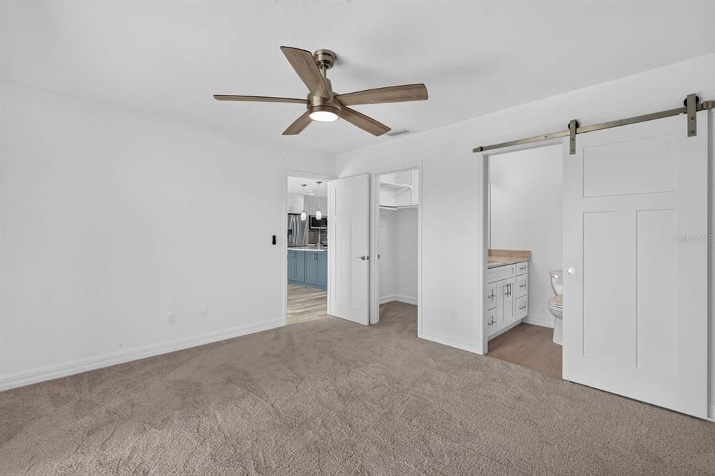 For Sale: $585,000 (2 beds, 2 baths, 1141 Square Feet)