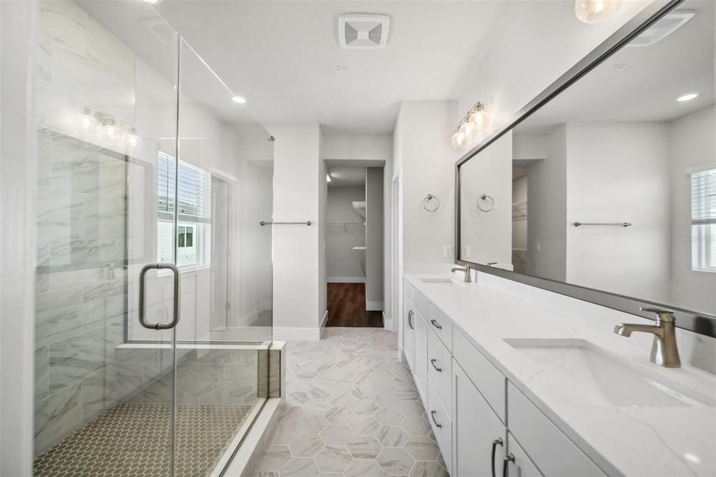 В аренду: $4,300 (3 спален, 3 ванн, 2334 Квадратных фут)