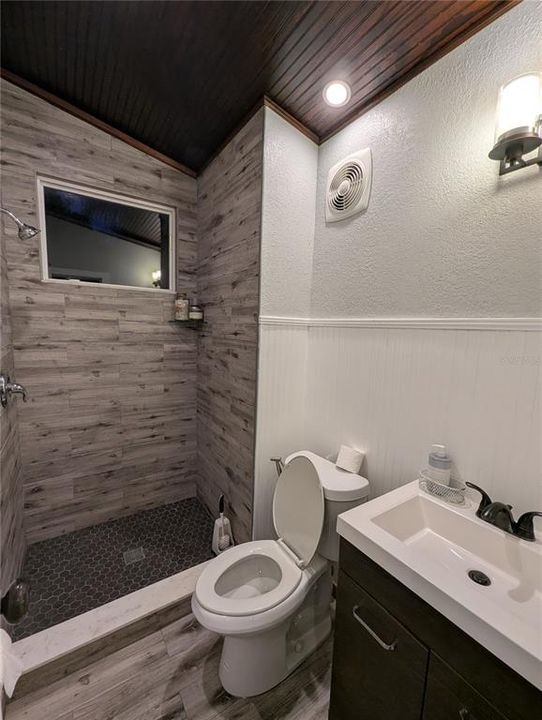 В аренду: $5,300 (4 спален, 4 ванн, 3482 Квадратных фут)