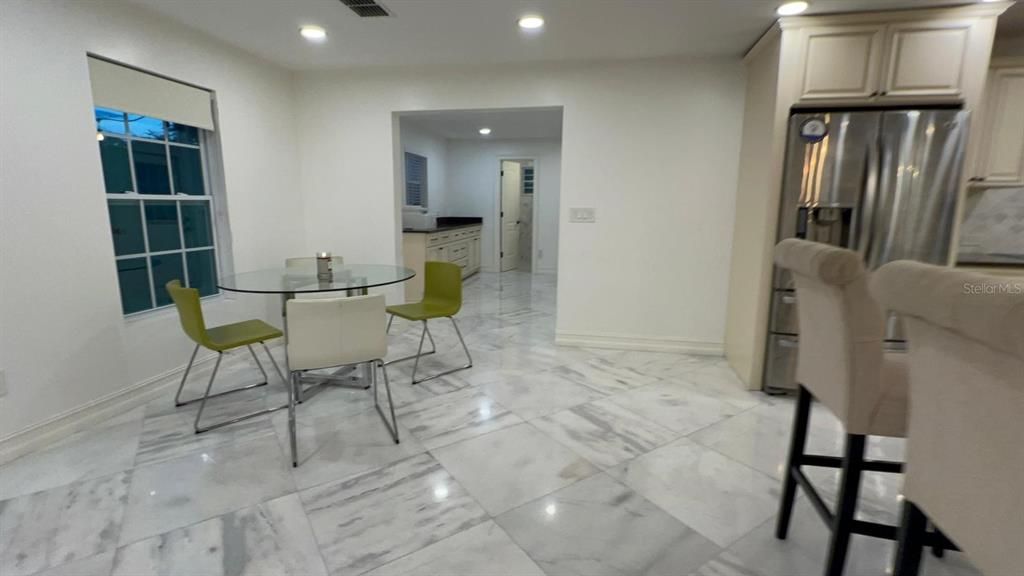 В аренду: $5,800 (4 спален, 4 ванн, 3482 Квадратных фут)