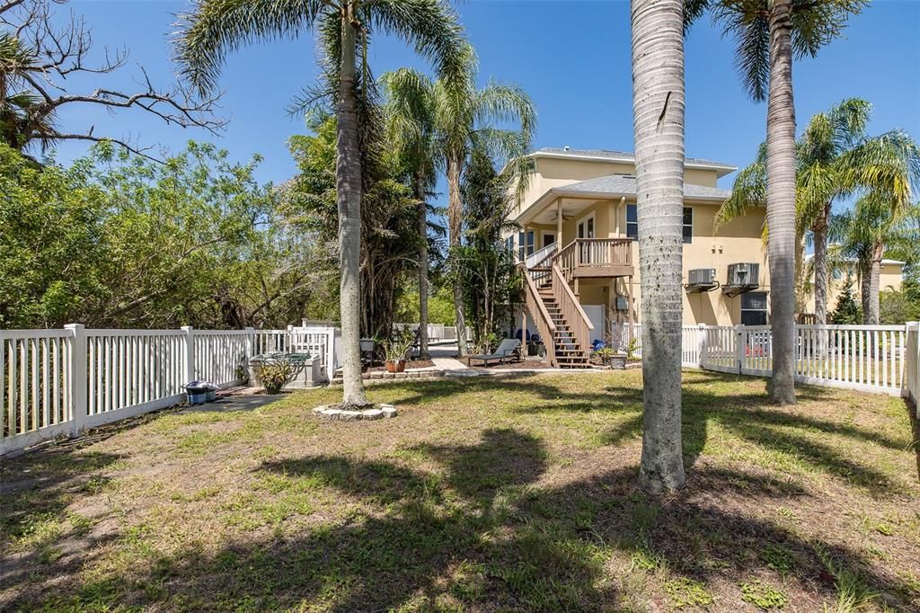 На продажу: $599,999 (3 спален, 3 ванн, 2367 Квадратных фут)