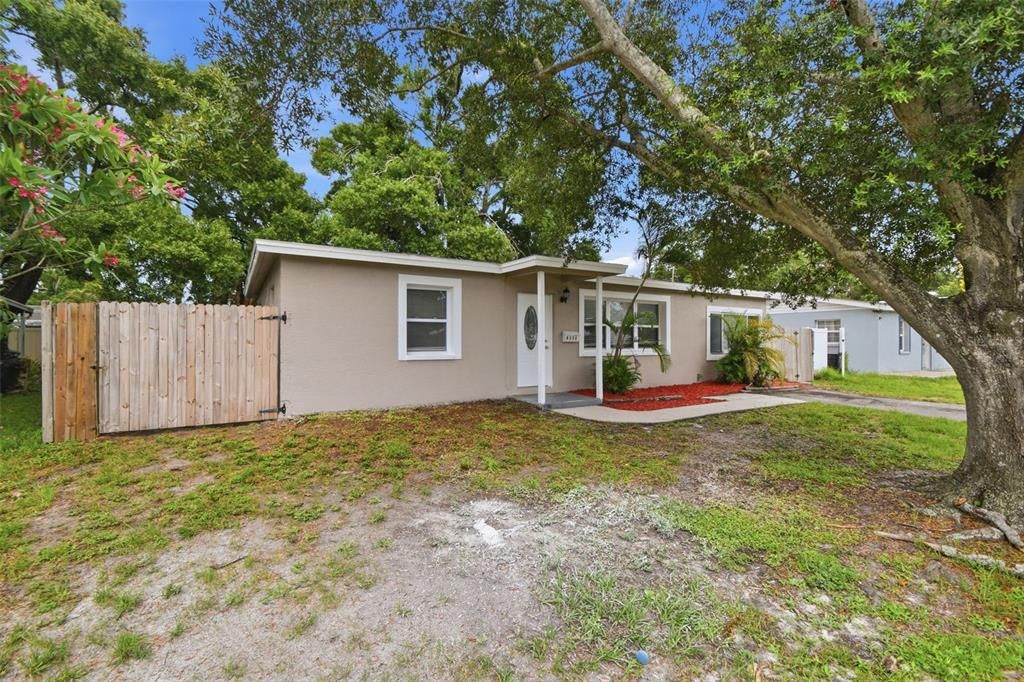 En Venta: $299,900 (3 camas, 1 baños, 1125 Pies cuadrados)