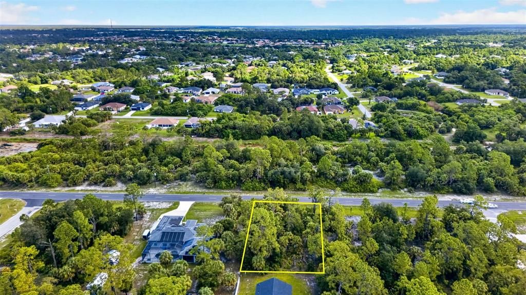 На продажу: $24,000 (0.24 acres)