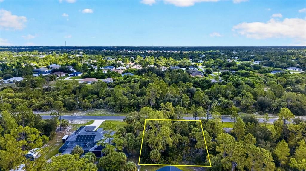 На продажу: $24,000 (0.24 acres)