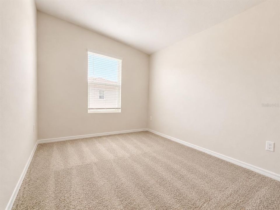 For Rent: $2,650 (3 beds, 2 baths, 1464 Square Feet)