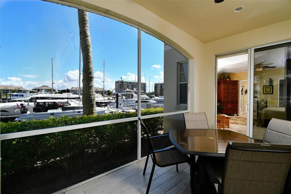 En Venta: $419,000 (3 camas, 2 baños, 1545 Pies cuadrados)