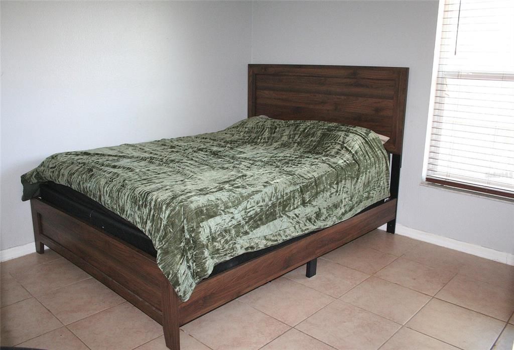 En Venta: $269,900 (3 camas, 2 baños, 1048 Pies cuadrados)