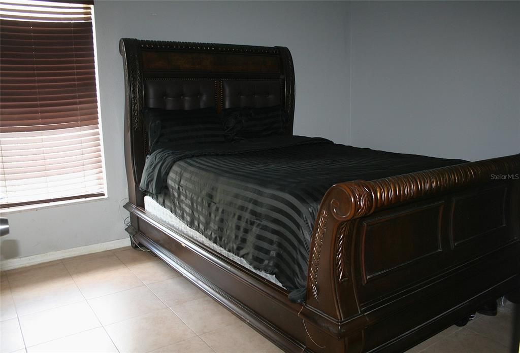 En Venta: $269,900 (3 camas, 2 baños, 1048 Pies cuadrados)