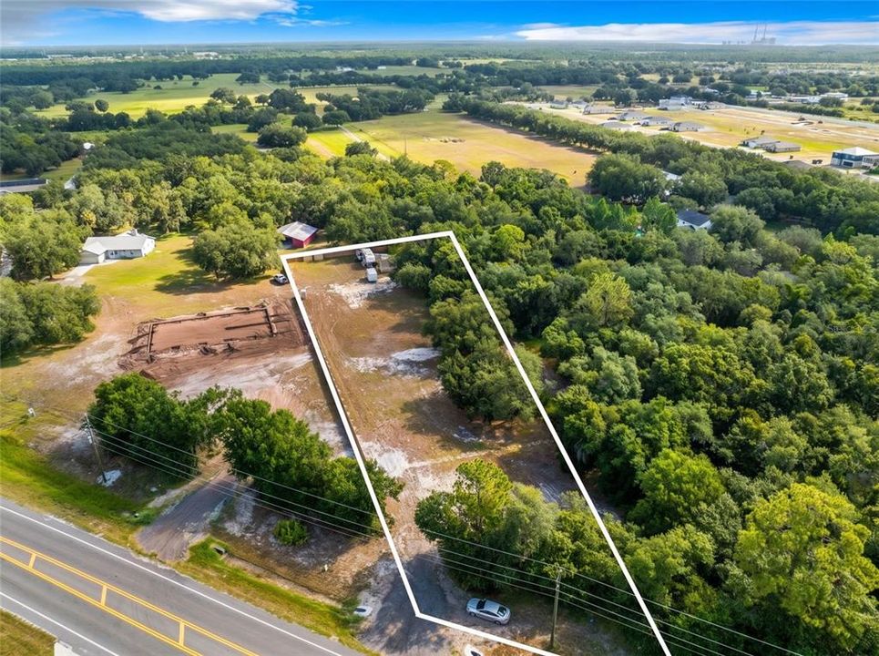На продажу: $270,000 (1.00 acres)