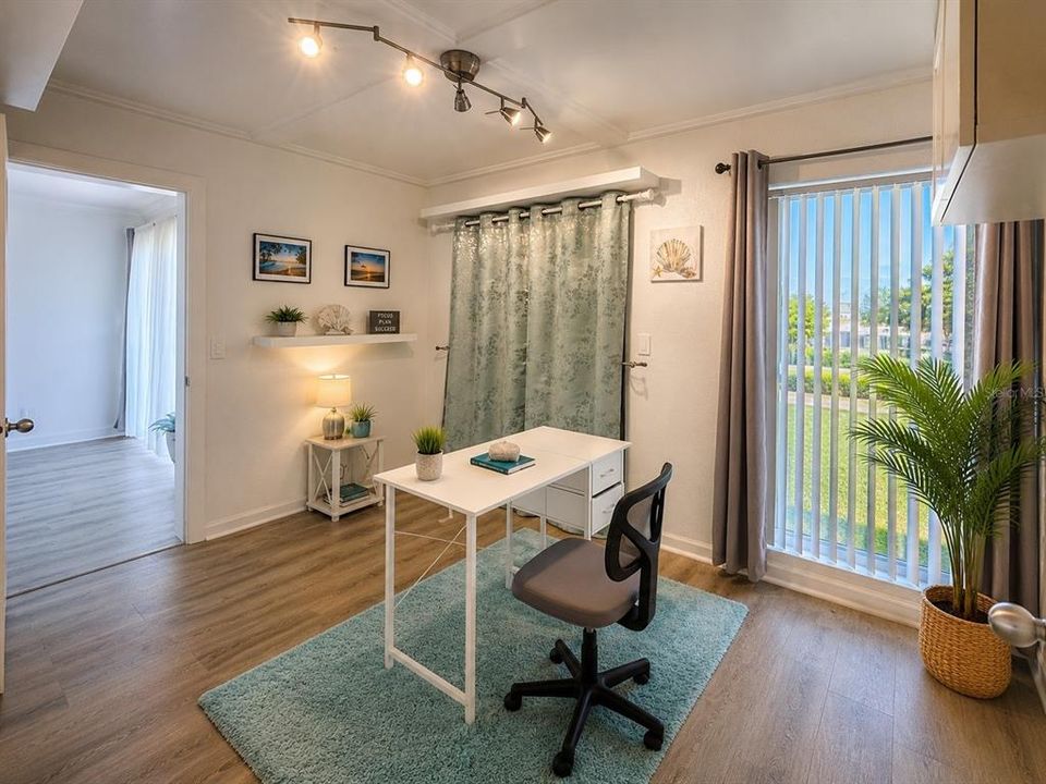 На продажу: $284,900 (3 спален, 2 ванн, 1140 Квадратных фут)