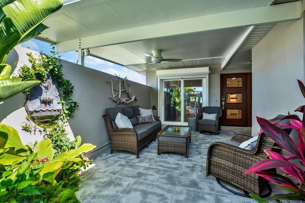 En Venta: $789,900 (2 camas, 2 baños, 1650 Pies cuadrados)