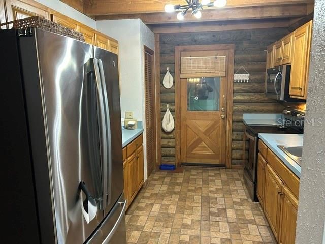 На продажу: $475,000 (4 спален, 2 ванн, 2198 Квадратных фут)