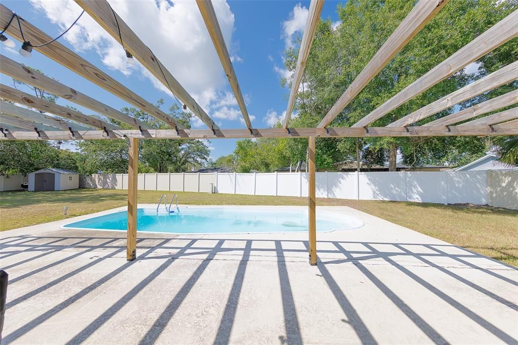 На продажу: $524,900 (3 спален, 2 ванн, 1630 Квадратных фут)