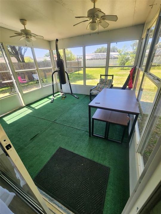 В аренду: $2,200 (3 спален, 2 ванн, 1611 Квадратных фут)