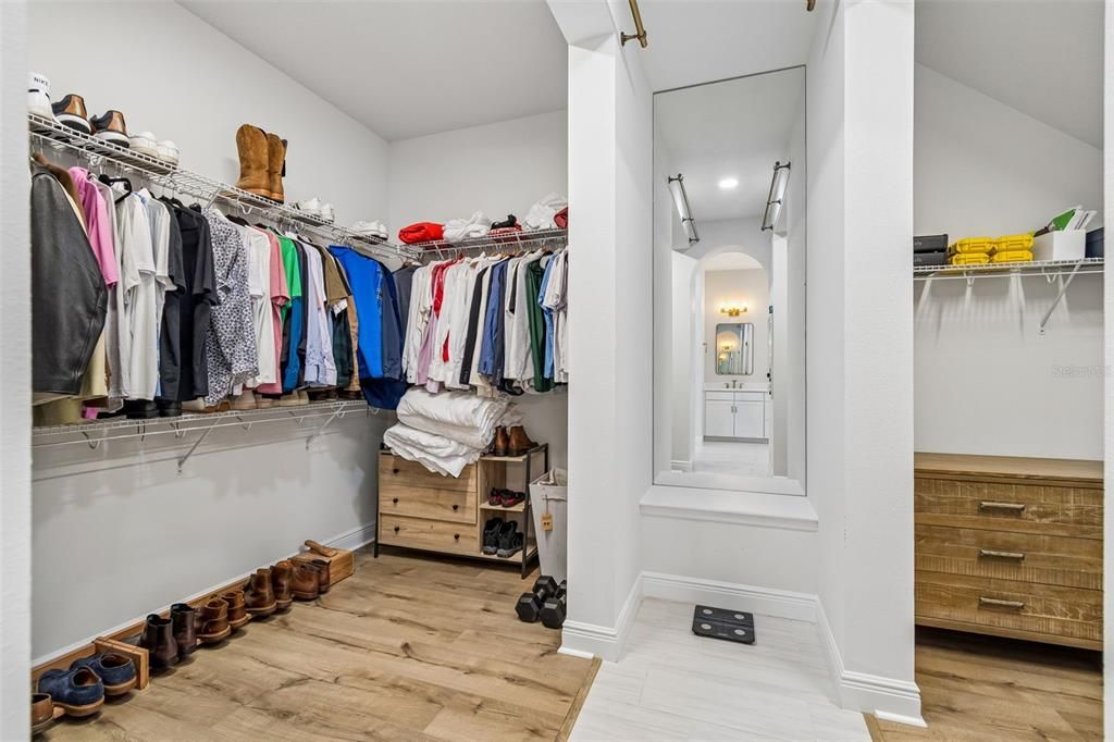 В аренду: $5,500 (6 спален, 4 ванн, 4056 Квадратных фут)