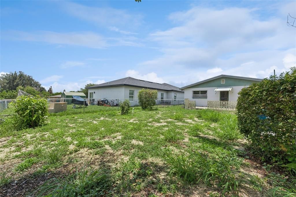 For Sale: $200,000 (3 beds, 2 baths, 1568 Square Feet)