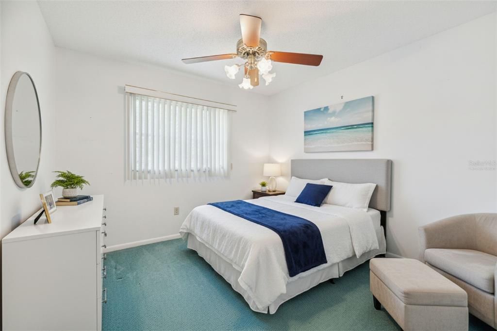 For Sale: $200,000 (3 beds, 2 baths, 1568 Square Feet)