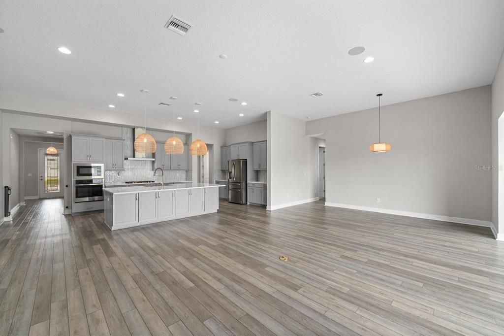 На продажу: $629,900 (4 спален, 3 ванн, 2537 Квадратных фут)