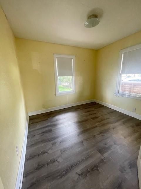 В аренду: $1,975 (2 спален, 1 ванн, 840 Квадратных фут)