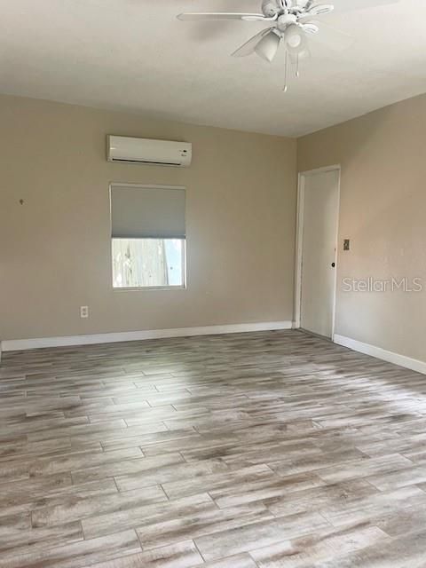 В аренду: $1,975 (2 спален, 1 ванн, 840 Квадратных фут)