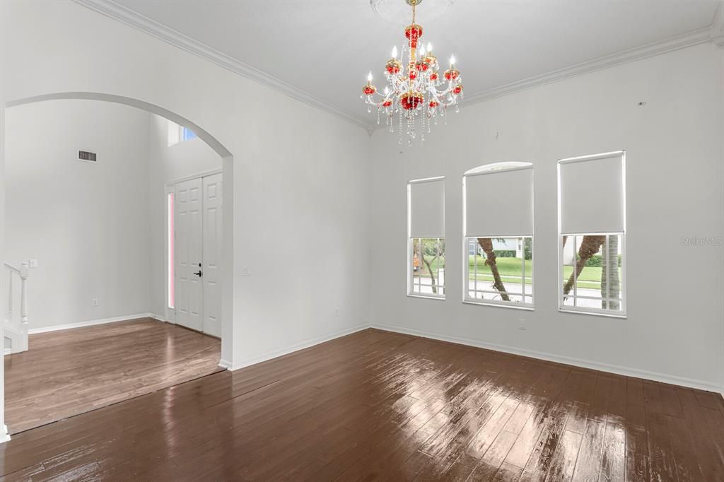 En Venta: $650,000 (4 camas, 3 baños, 3402 Pies cuadrados)