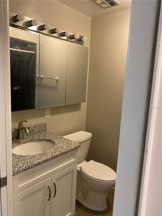 En Renta: $1,925 (2 camas, 2 baños, 976 Pies cuadrados)