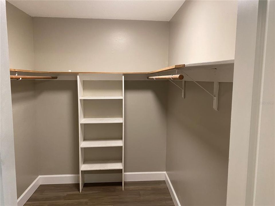 En Renta: $1,925 (2 camas, 2 baños, 976 Pies cuadrados)