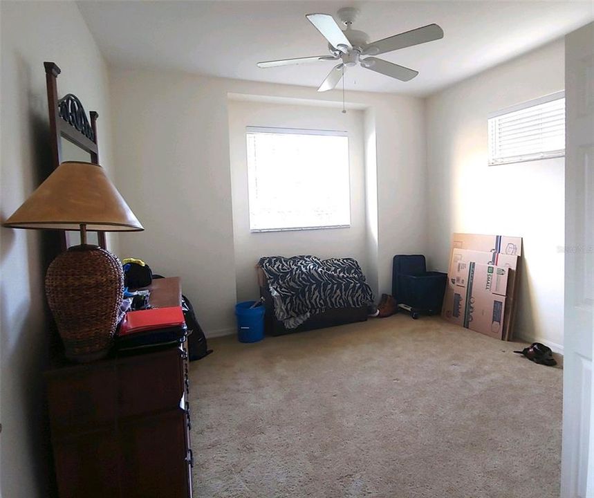 В аренду: $2,395 (3 спален, 2 ванн, 1357 Квадратных фут)