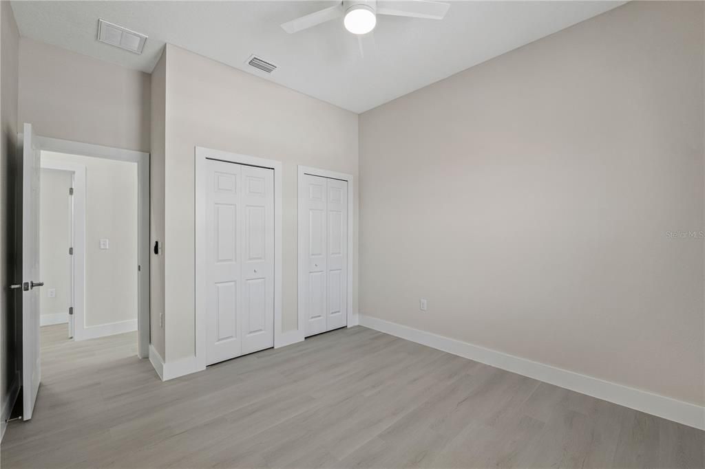 В аренду: $2,300 (3 спален, 2 ванн, 1264 Квадратных фут)