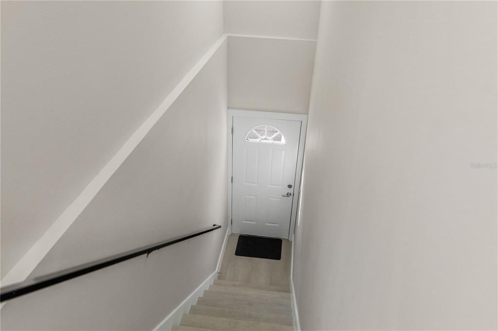 В аренду: $2,300 (3 спален, 2 ванн, 1264 Квадратных фут)