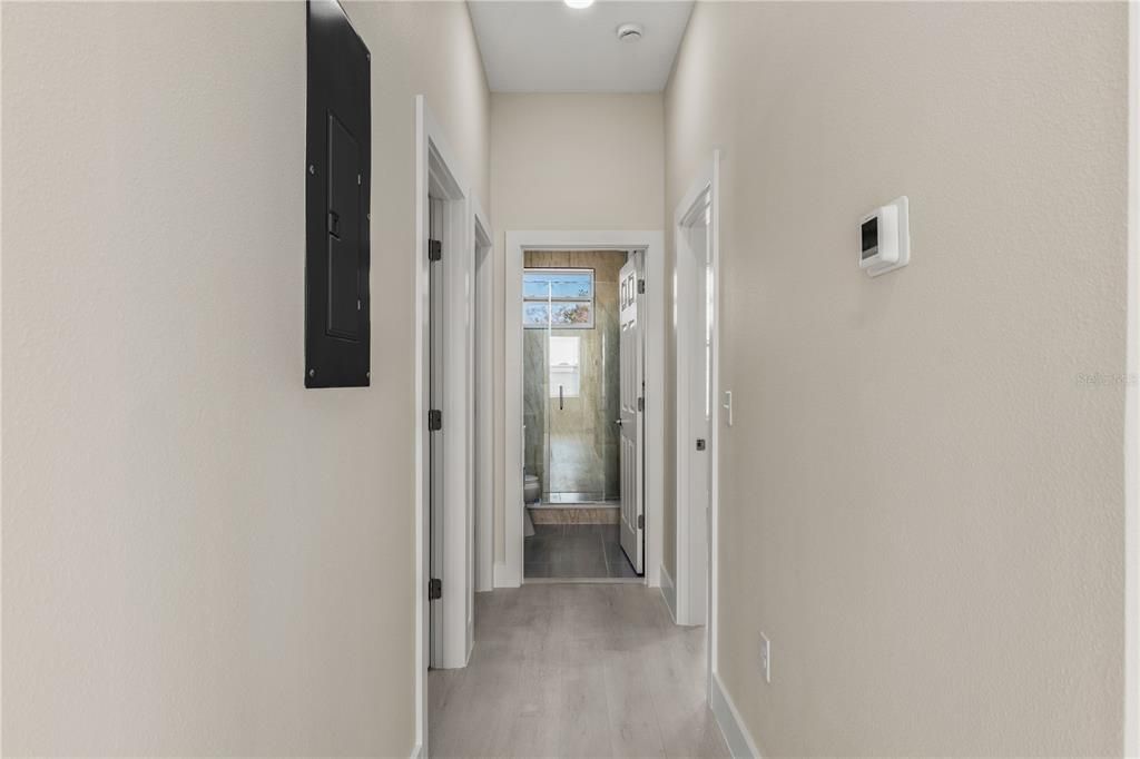 В аренду: $2,300 (3 спален, 2 ванн, 1264 Квадратных фут)