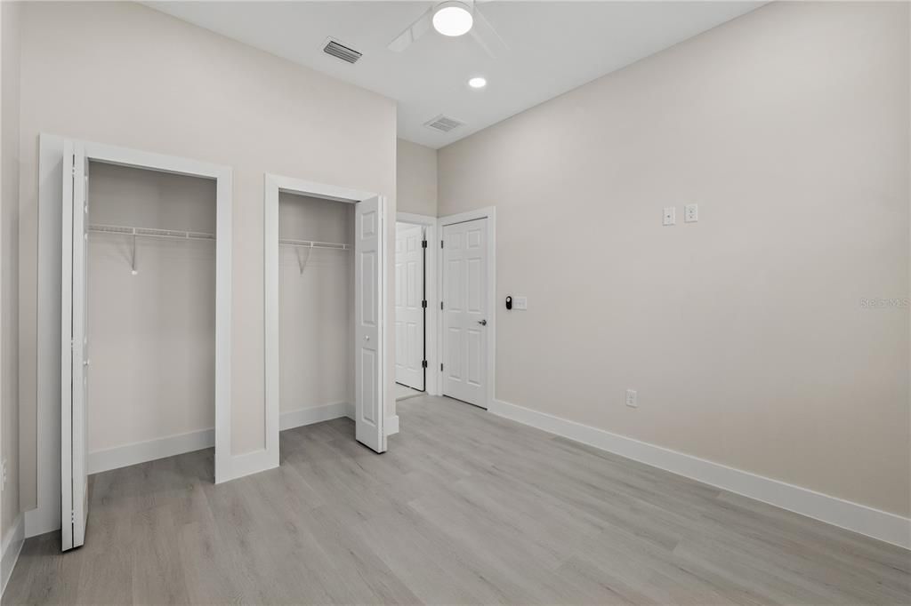 В аренду: $2,300 (3 спален, 2 ванн, 1264 Квадратных фут)