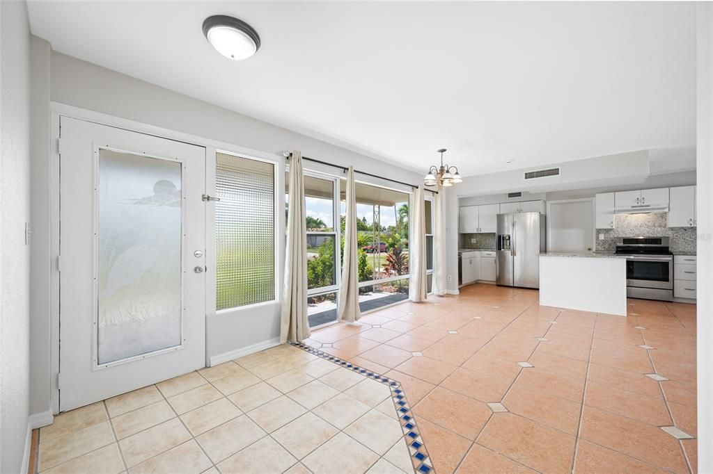 В аренду: $3,200 (2 спален, 2 ванн, 1212 Квадратных фут)