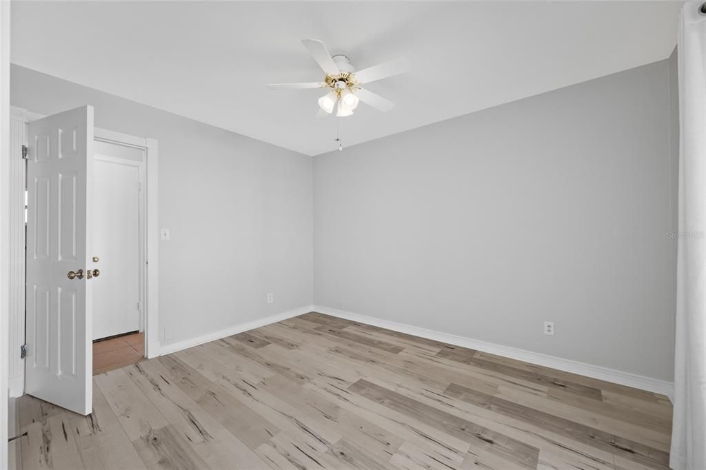 В аренду: $3,200 (2 спален, 2 ванн, 1212 Квадратных фут)