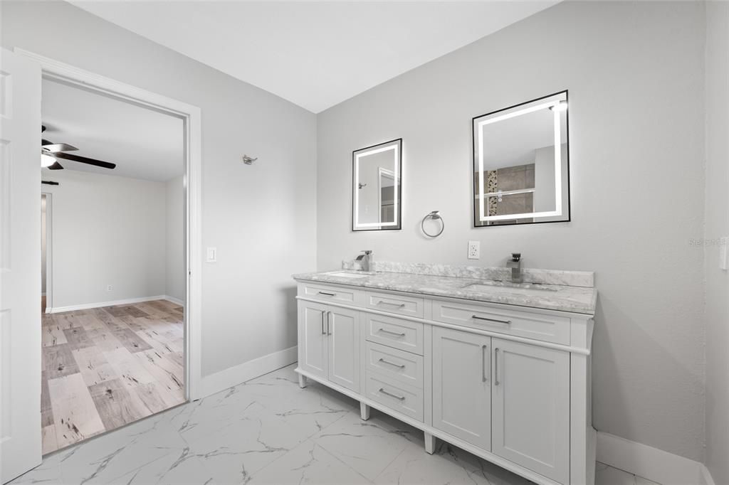 В аренду: $3,200 (2 спален, 2 ванн, 1212 Квадратных фут)
