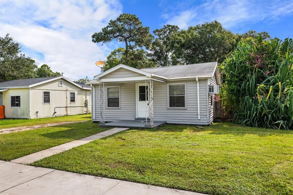 For Sale: $310,000 (0 beds, 0 baths, 1156 Square Feet)