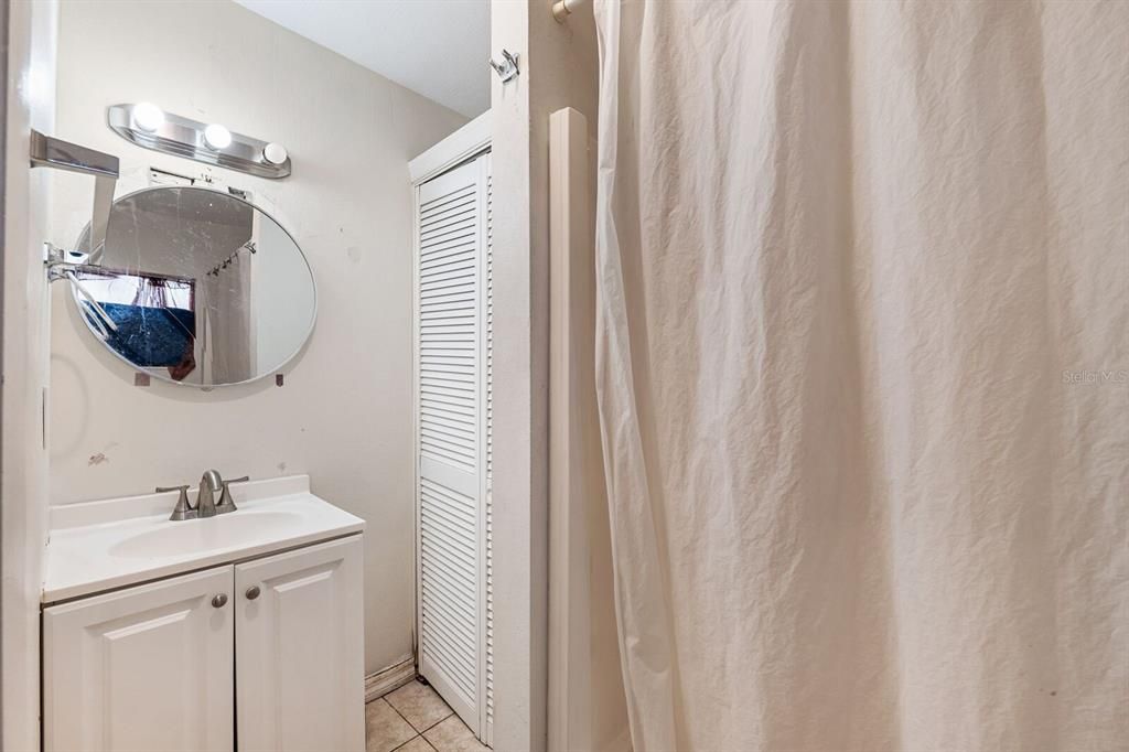 For Sale: $310,000 (0 beds, 0 baths, 1156 Square Feet)