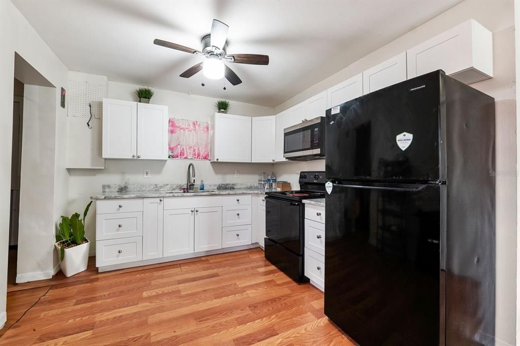 For Sale: $310,000 (0 beds, 0 baths, 1156 Square Feet)