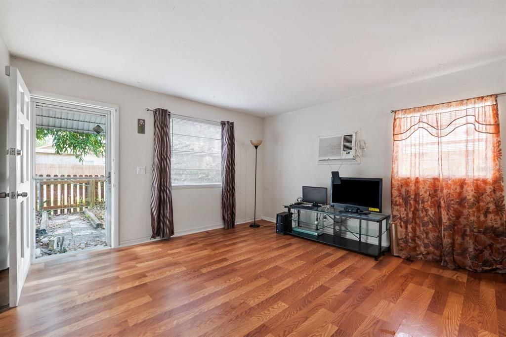 For Sale: $310,000 (0 beds, 0 baths, 1156 Square Feet)