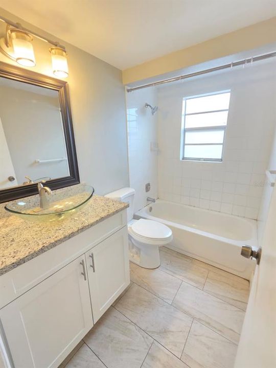 В аренду: $1,850 (3 спален, 2 ванн, 1773 Квадратных фут)