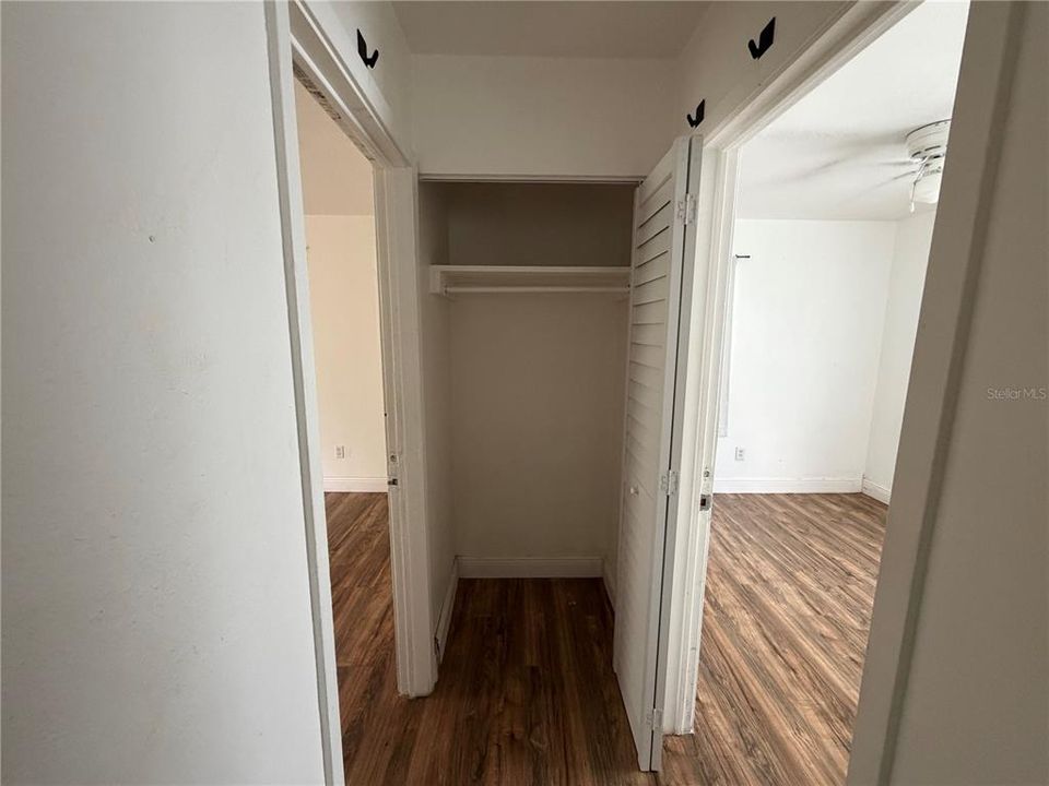На продажу: $255,000 (3 спален, 2 ванн, 875 Квадратных фут)