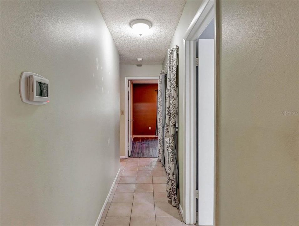 For Sale: $555,000 (4 beds, 2 baths, 1904 Square Feet)