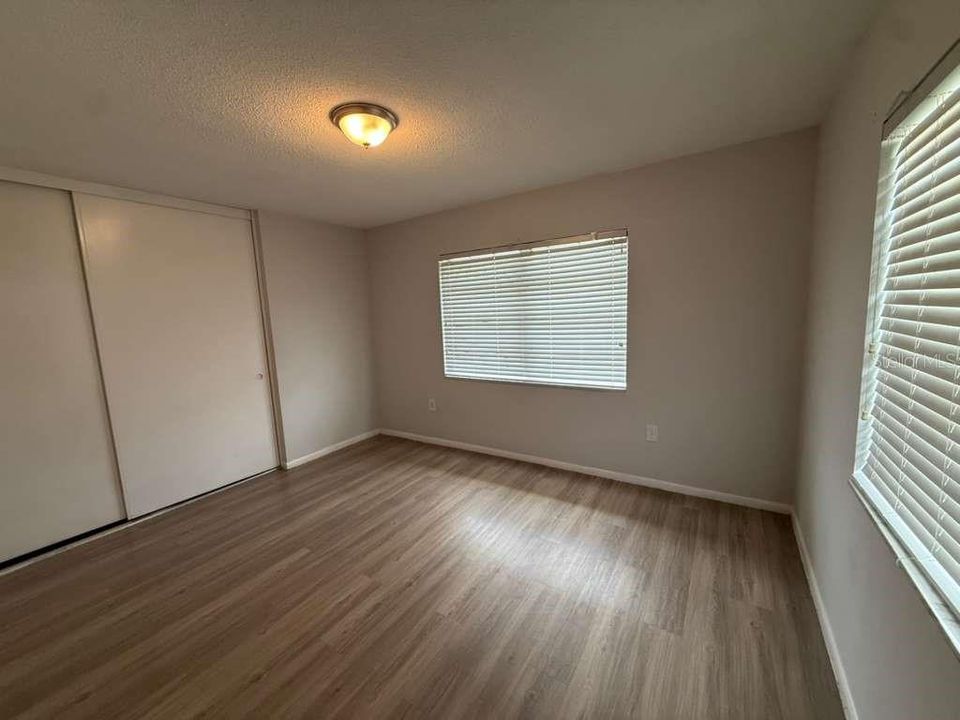 В аренду: $1,750 (2 спален, 2 ванн, 888 Квадратных фут)