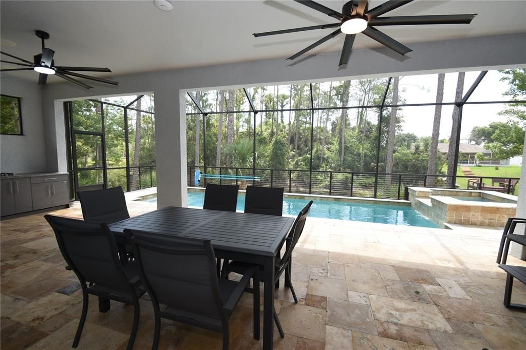 For Rent: $3,700 (5 beds, 3 baths, 2709 Square Feet)